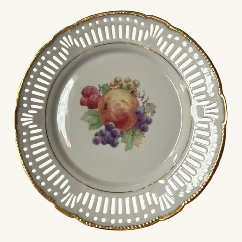 Vintage Schruarzenhammer Bavaria Germany Reticulated Bread Butter Plate Fruit - Picture 4 of 9